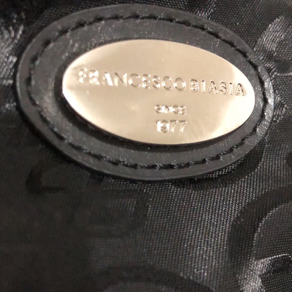Francesco Baisia Leather Shoulder Bag.  Like new. Includes branded dust bag. - Picture 3 of 16